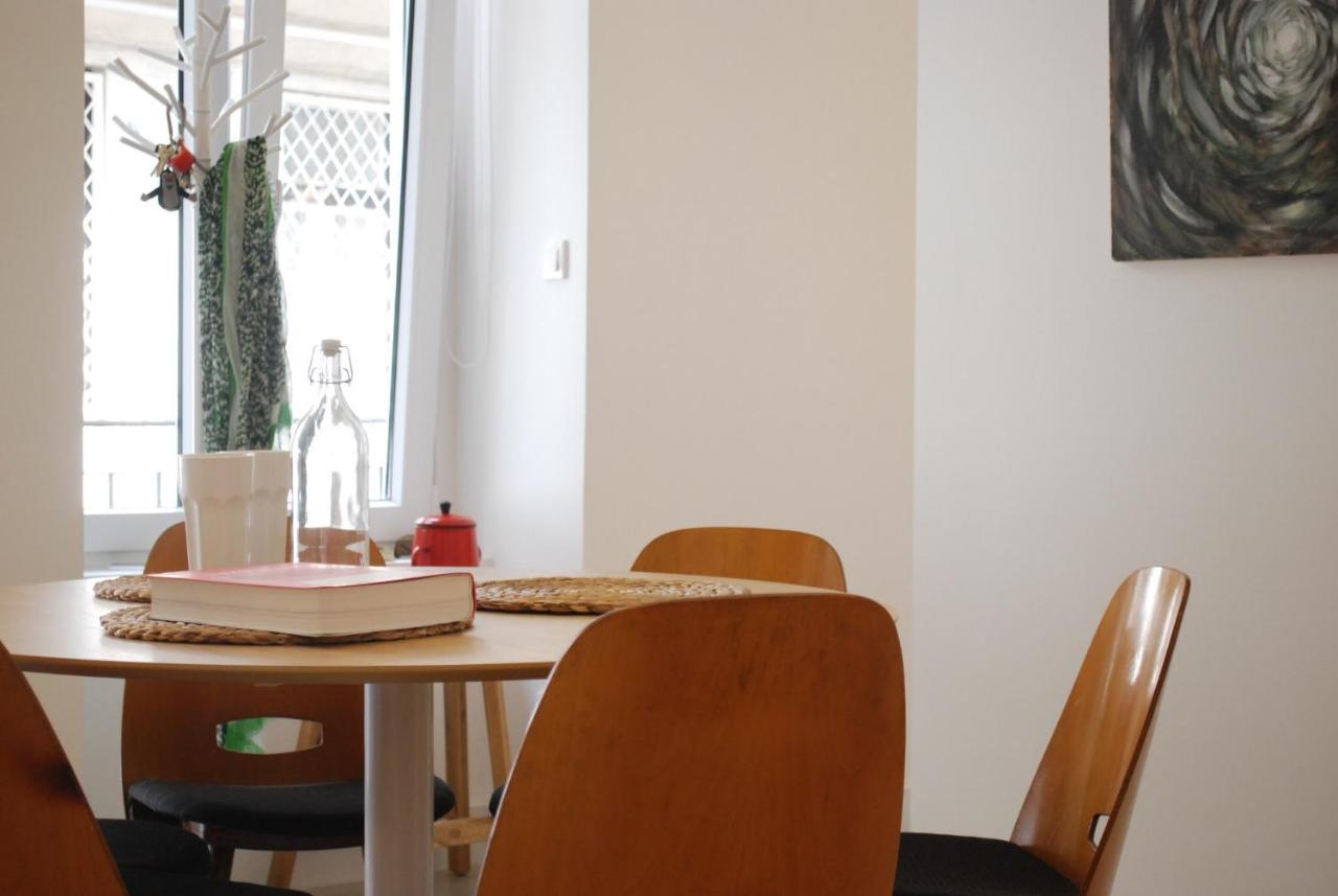 Stylish Studios Apartment In The City Center With Air Conditioning Budapeşte Dış mekan fotoğraf